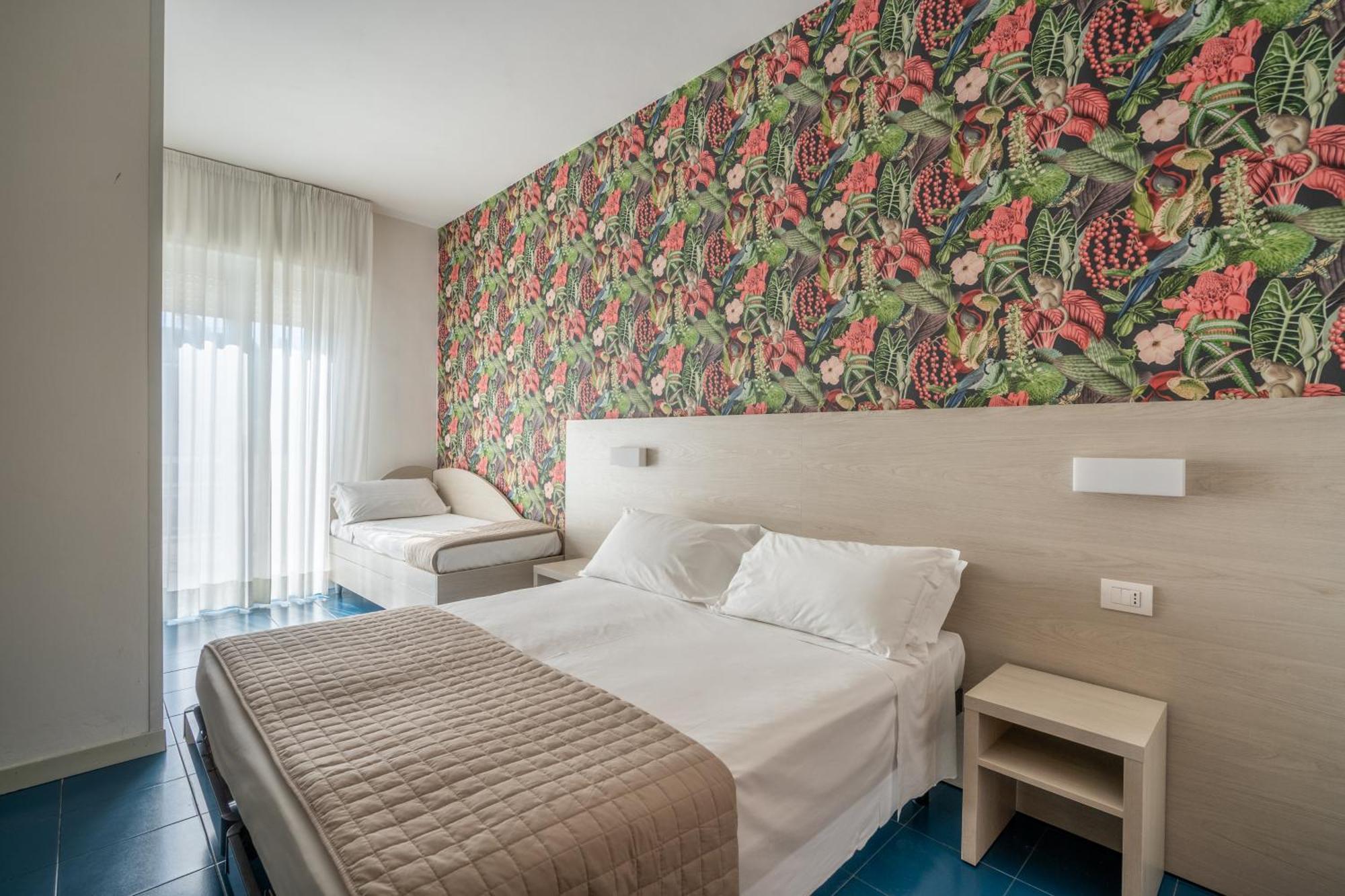 Lotus Hotel All Inclusive & Spiaggia Rimini Exterior foto